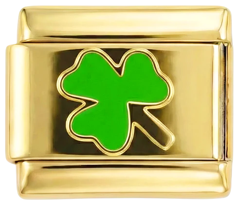 3 Leaf Clover on Gold