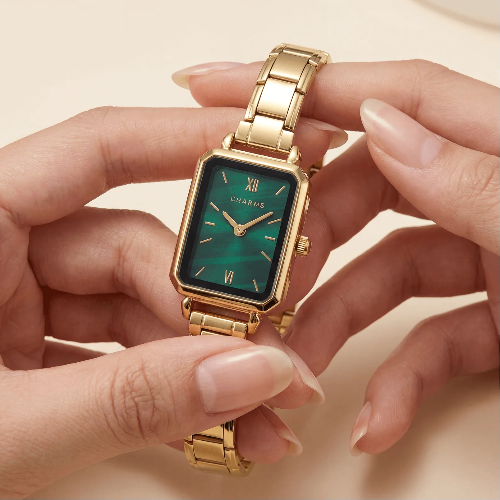 Como Watch Gold – Emerald Dial Edition - Image 5