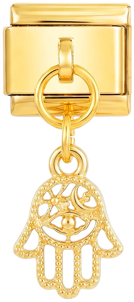Fatma's hand, on Gold