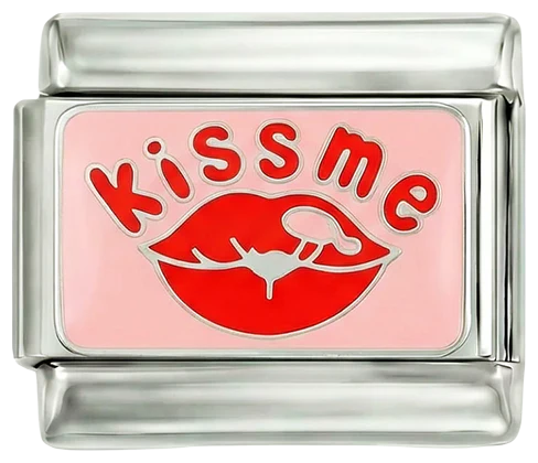 Kiss Me Lips